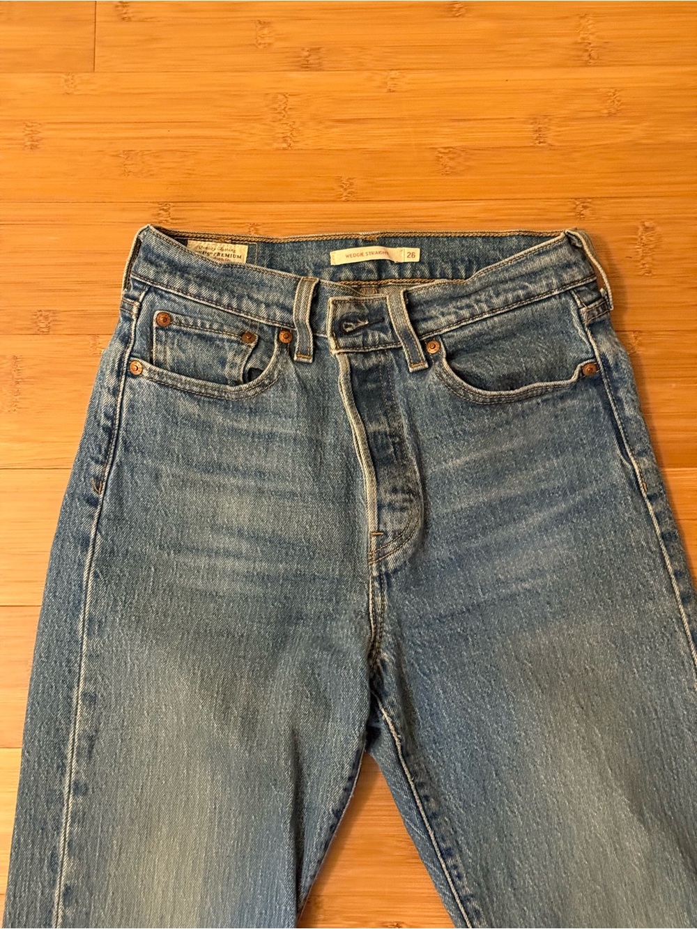 Levi's Medium Blue Straight Leg Frayed Hem Jeans - Picture 2 of 5